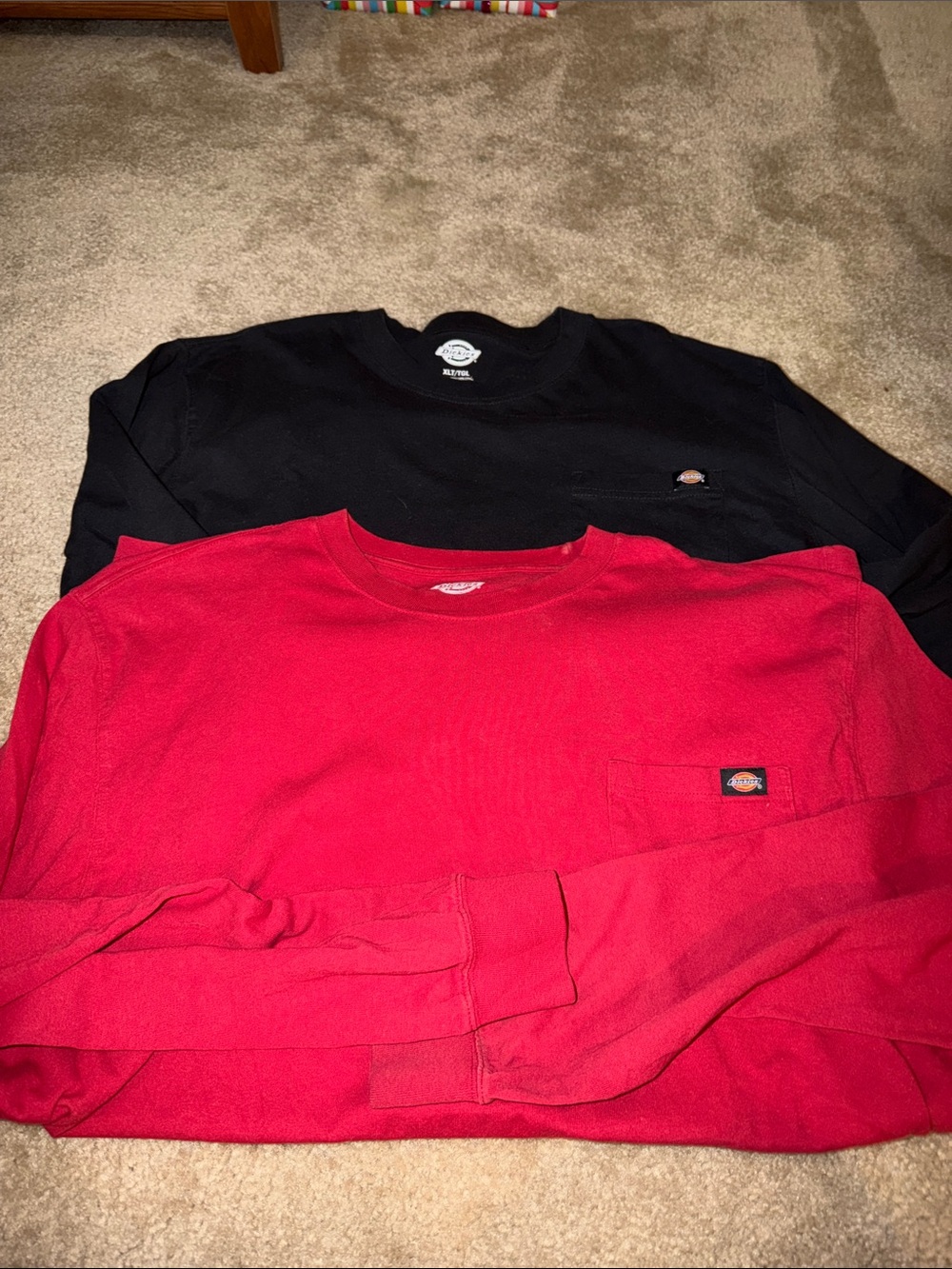 Dickies Men’s Long-Sleeve Crewneck Pocket Shirt - Red & Black